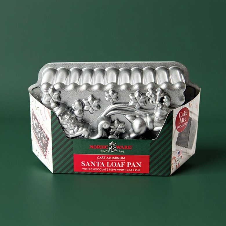 Image of Santa Sleigh and Cake Mix Gift Set on a green background