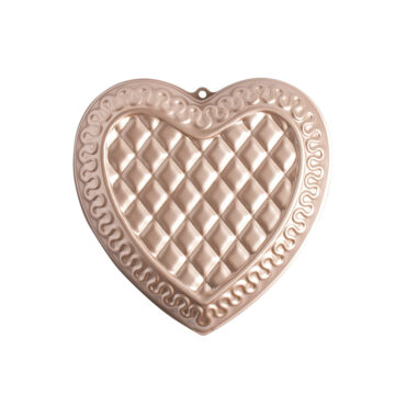 Overhead of Northern Lights Quilted Heart Pan showing exterior