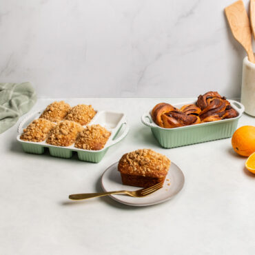 cardamom bakeware loaf and mini loaf pans with loaf bread and mini loaf cakes